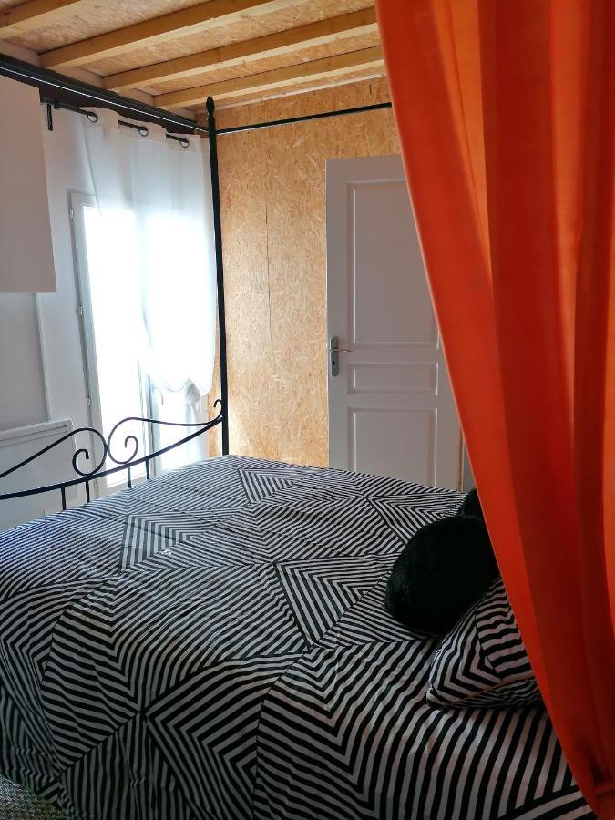 Le Cocoon D'Annabelle - Jolie Maison Avec Jeux Et Grand Jardin Pierrefitte-sur-Sauldre المظهر الخارجي الصورة
