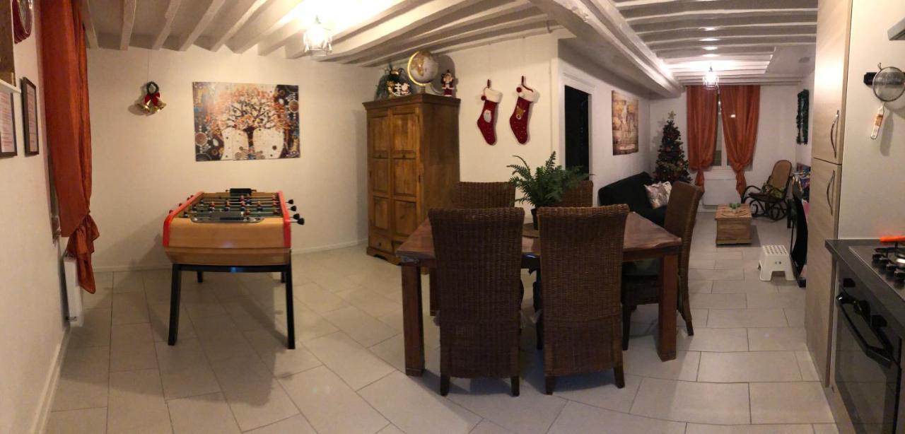 Le Cocoon D'Annabelle - Jolie Maison Avec Jeux Et Grand Jardin Pierrefitte-sur-Sauldre المظهر الخارجي الصورة